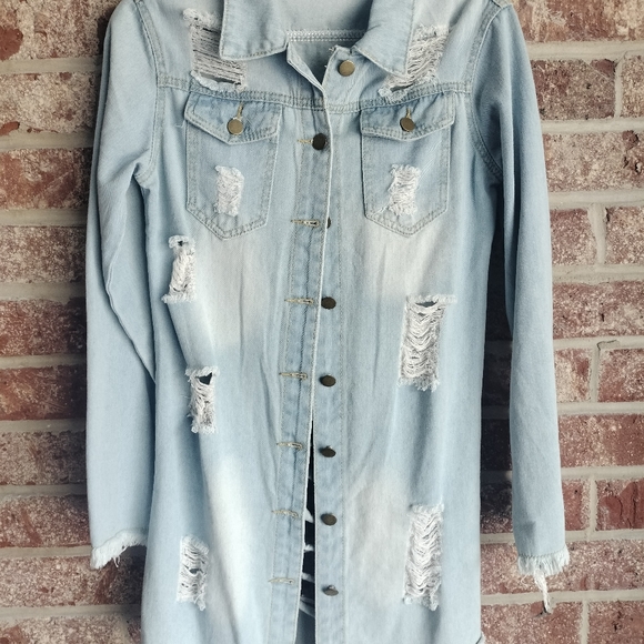 Size Large Denim Jacket - Picture 3 of 7